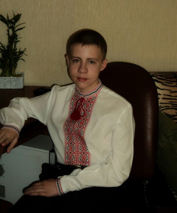 Кирилл Карпачев 28.06.2000 и Тимофей Карпачев 22.11.2015 года рождения